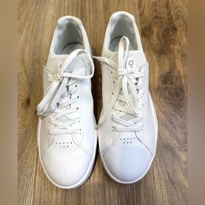 On Cloud The Roger White Leather Swiss Engineering Sneakers Men’s 9